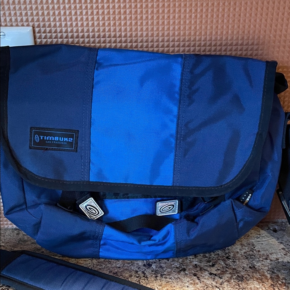 Timbuk2 Blue Two-Tone Messenger Bag